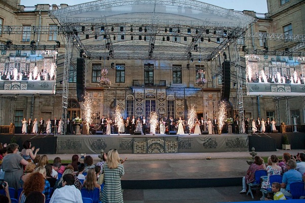 Фестиваль «Оперетта-Парк» в Санкт-Петербурге