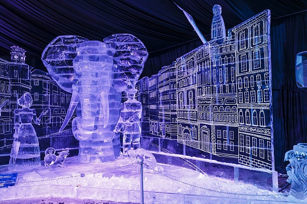 Фестиваль ледовых скульптур в Санкт-Петербурге