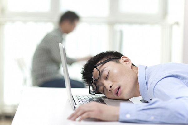 В Японии можно спать на работе