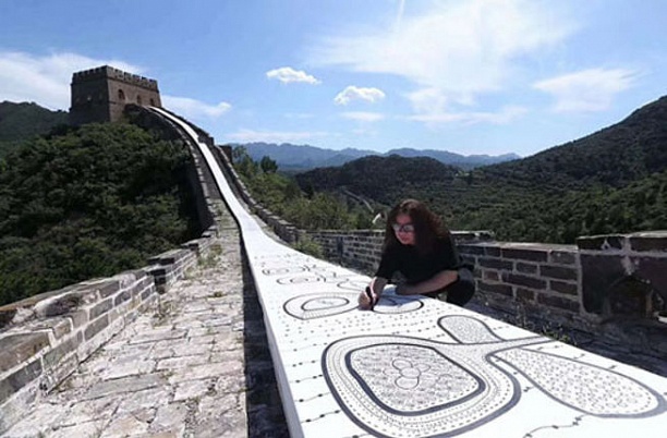 Великую китайскую стену теперь украшает самый длинный в мире рисунок